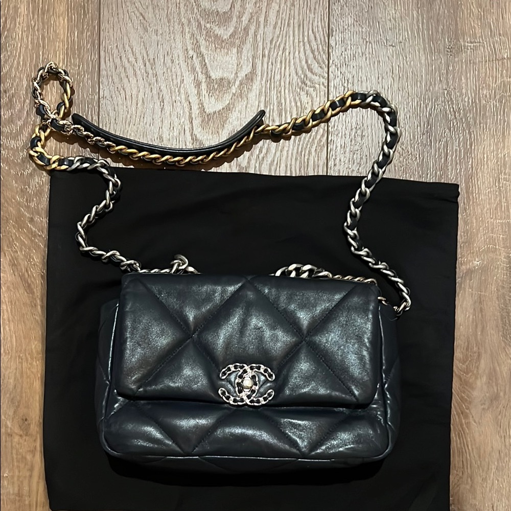 Chanel 19 Navy Blue Quilted Shoulder Bag with Chain Strap